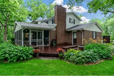 5329 Dallas Court, Rockford, IL 61109 - Photo 9