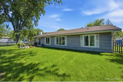 23W222 Westchester Court, Glen Ellyn, IL 60137 - Photo 19