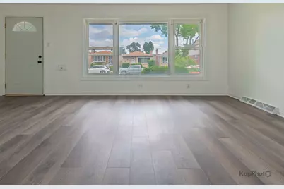 5920 S Merrimac Avenue, Chicago, IL 60638 - Photo 3