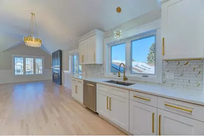 6519 W 82nd Street, Burbank, IL 60459 - Photo 19