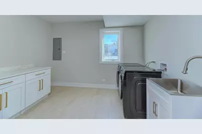 6519 W 82nd Street, Burbank, IL 60459 - Photo 59