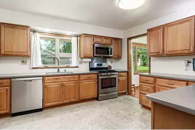 3803 Hemlock Court, Rockford, IL 61107 - Photo 25
