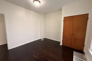416 College Ave, Dekalb, IL 60115 - Photo 11