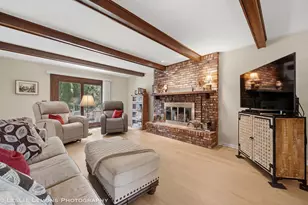 1160 Cheshire Ave, Naperville, IL 60540 - Photo 9