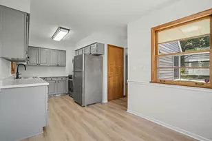 214 Pearl St, Cary, IL 60013 - Photo 7