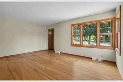 214 Pearl Street, Cary, IL 60013 - Photo 3