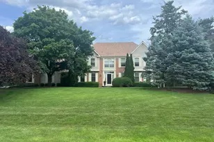 20855 N Laurel Dr, Deer Park, IL 60010 - Photo 3