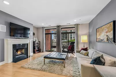 33 W Huron Street #606, Chicago, IL 60654 - Photo 7