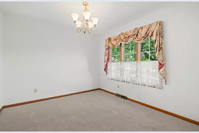 667 Westport Drive, Rockton, IL 61072 - Photo 7