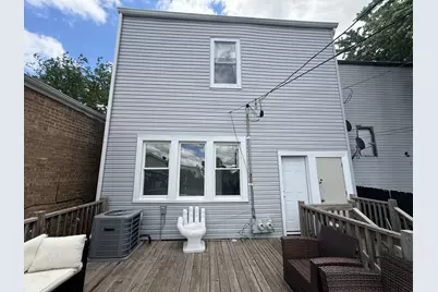 3266 S Bell Avenue #1, Chicago, IL 60608 - Photo 17
