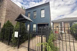 3266 S Bell Ave, Chicago, IL 60608 - Photo 3