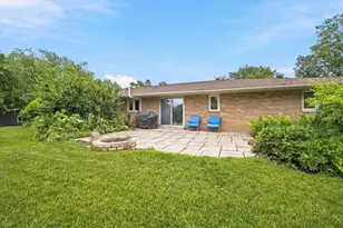 525 E High St, Sycamore, IL 60178 - Photo 45