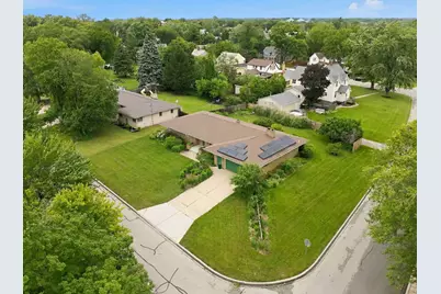 525 E High Street, Sycamore, IL 60178 - Photo 41