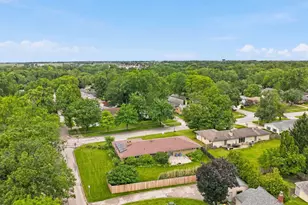 525 E High St, Sycamore, IL 60178 - Photo 43