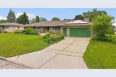 525 E High Street, Sycamore, IL 60178 - Photo 5