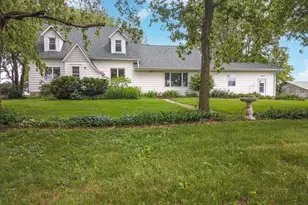 34553 E 1300 N Rd, Chatsworth, IL 60921 - Photo 3