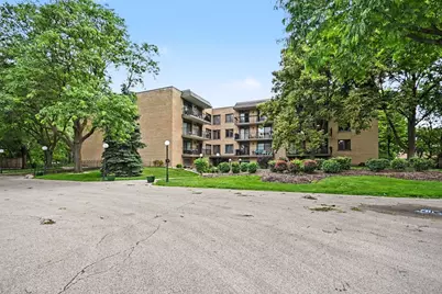 6935 N Milwaukee Avenue #204, Niles, IL 60714 - Photo 1