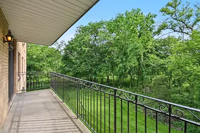 6935 N Milwaukee Avenue #204, Niles, IL 60714 - Photo 13