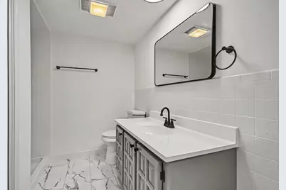 6935 N Milwaukee Avenue #204, Niles, IL 60714 - Photo 9