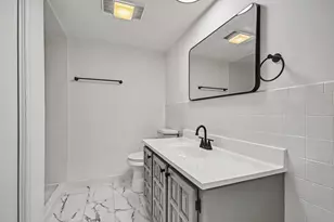 6935 N Milwaukee Ave, Niles, IL 60714 - Photo 9