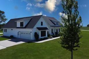 1770 E 1700 North Rd, Watseka, IL 60970 - Photo 7