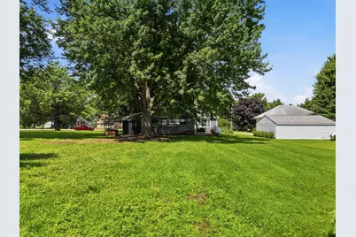 210 N Main Street, Coleta, IL 61081 - Photo 35