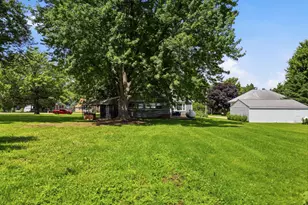 210 N Main St, Coleta, IL 61081 - Photo 35