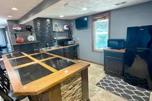 310 Bellaire Dr, Winnebago, IL 61088 - Photo 15