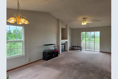 7716 Creek #2, Rockford, IL 61114 - Photo 9