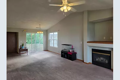7716 Creek #2, Rockford, IL 61114 - Photo 11