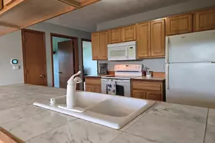 7716 Creek, Rockford, IL 61114 - Photo 15