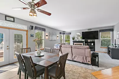 1961 Broadsmore Drive, Algonquin, IL 60102 - Photo 9
