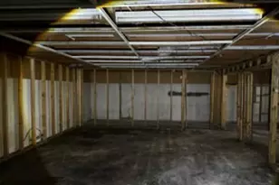 410 W Holly Ct, Glenwood, IL 60425 - Photo 11