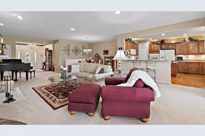 13048 Farm Hill Drive, Huntley, IL 60142 - Photo 11