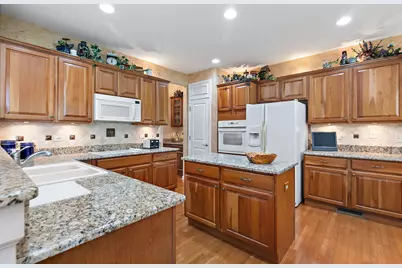 13048 Farm Hill Drive, Huntley, IL 60142 - Photo 13