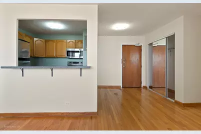 5740 N Sheridan Road #15E, Chicago, IL 60660 - Photo 9