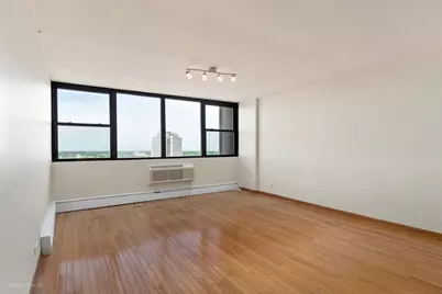 5740 N Sheridan Road #15E, Chicago, IL 60660 - Photo 11