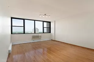 5740 N Sheridan Rd, Chicago, IL 60660 - Photo 11