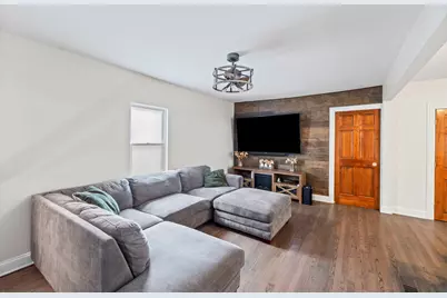 3239 N Osceola Avenue, Chicago, IL 60634 - Photo 5