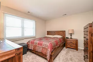 5150 Winona Ln, Gurnee, IL 60031 - Photo 11
