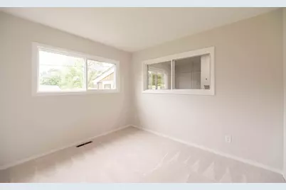 307 Laurie Drive, Lockport, IL 60441 - Photo 9