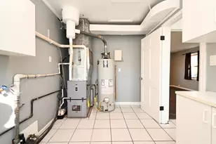 127 S Hawthorne Blvd, Mundelein, IL 60060 - Photo 13