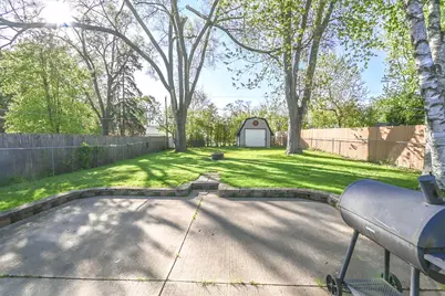 127 S Hawthorne Boulevard, Mundelein, IL 60060 - Photo 33