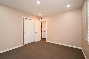 127 S Hawthorne Blvd, Mundelein, IL 60060 - Photo 23