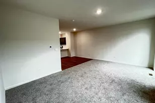 392 Summit Cir, Lombard, IL 60148 - Photo 9