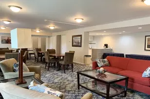 301 Lake Hinsdale Dr, Willowbrook, IL 60527 - Photo 19