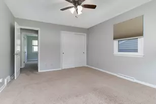 16 Woodruff Dr, Bloomington, IL 61701 - Photo 29