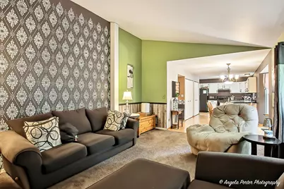 8504 Cedar Street, Fox Lake, IL 60020 - Photo 11