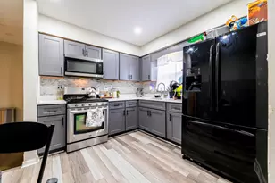 7124 S Kedzie Ave, Chicago, IL 60629 - Photo 7
