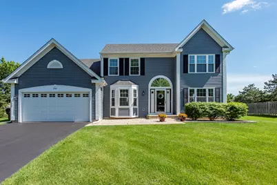 2901 Harrisburg Court, Lindenhurst, IL 60046 - Photo 1